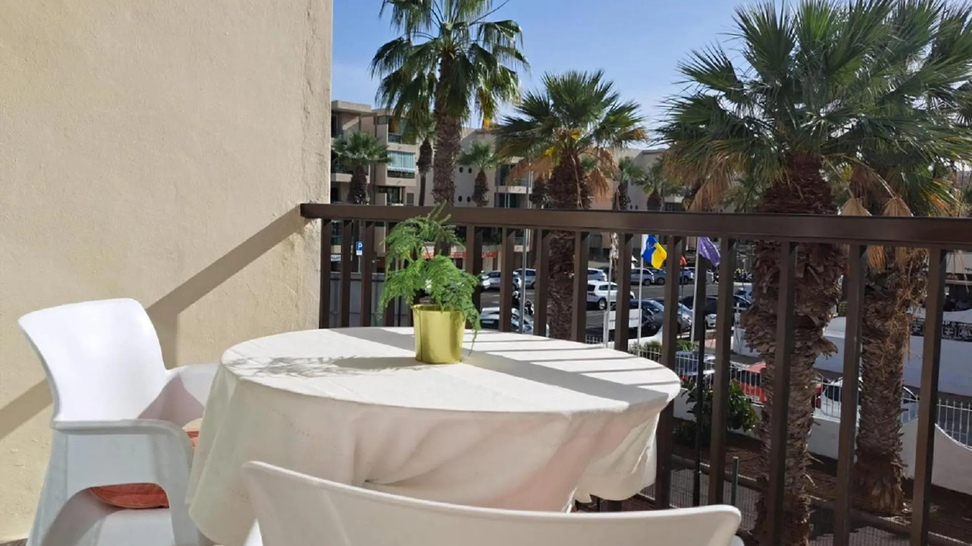 El Dorado Parking Wifi Y Piscina En El Complejo Apartment Playa de las Americas