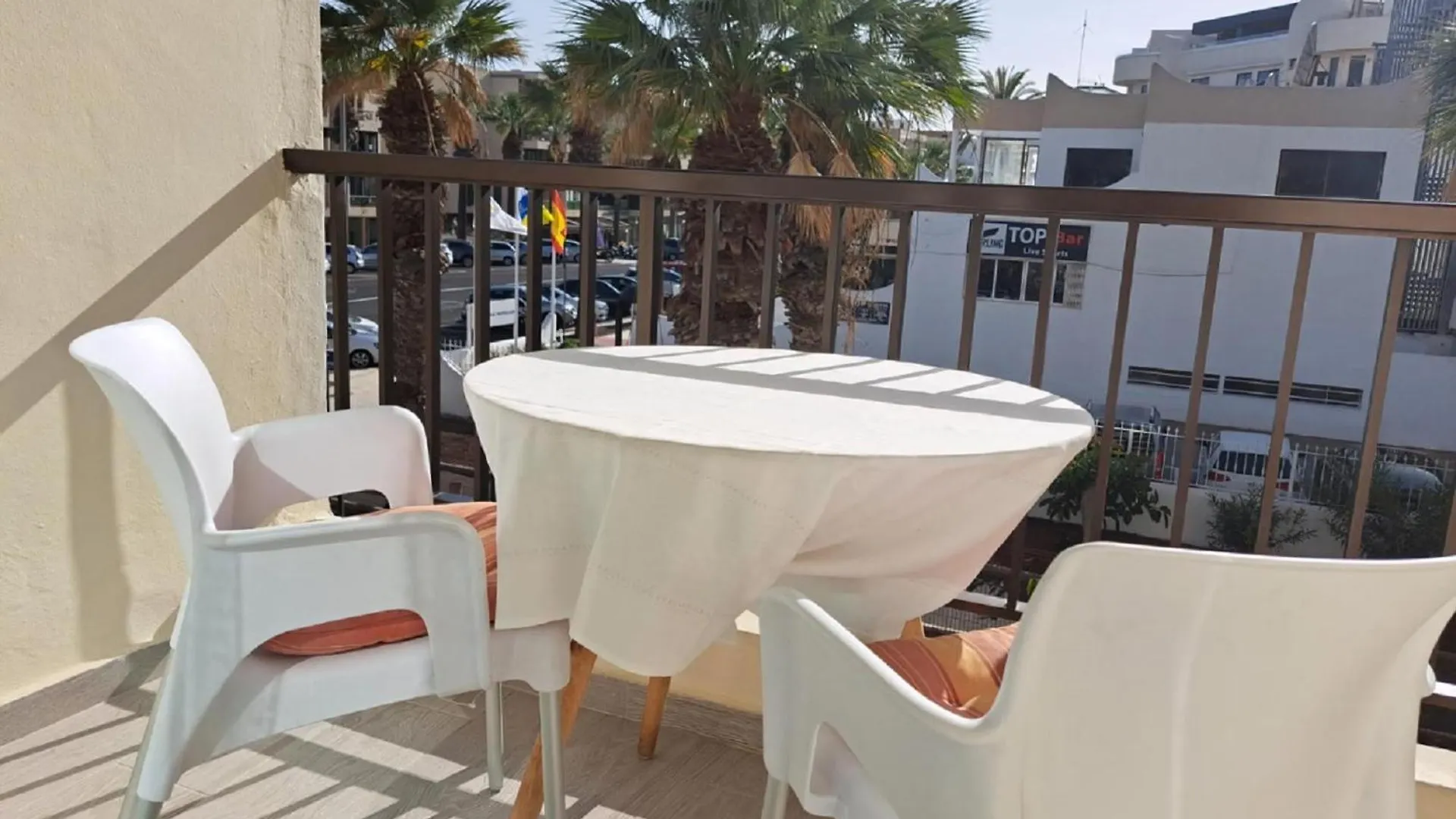 El Dorado Parking Wifi Y Piscina En El Complejo Apartment Playa de las Americas  Spain