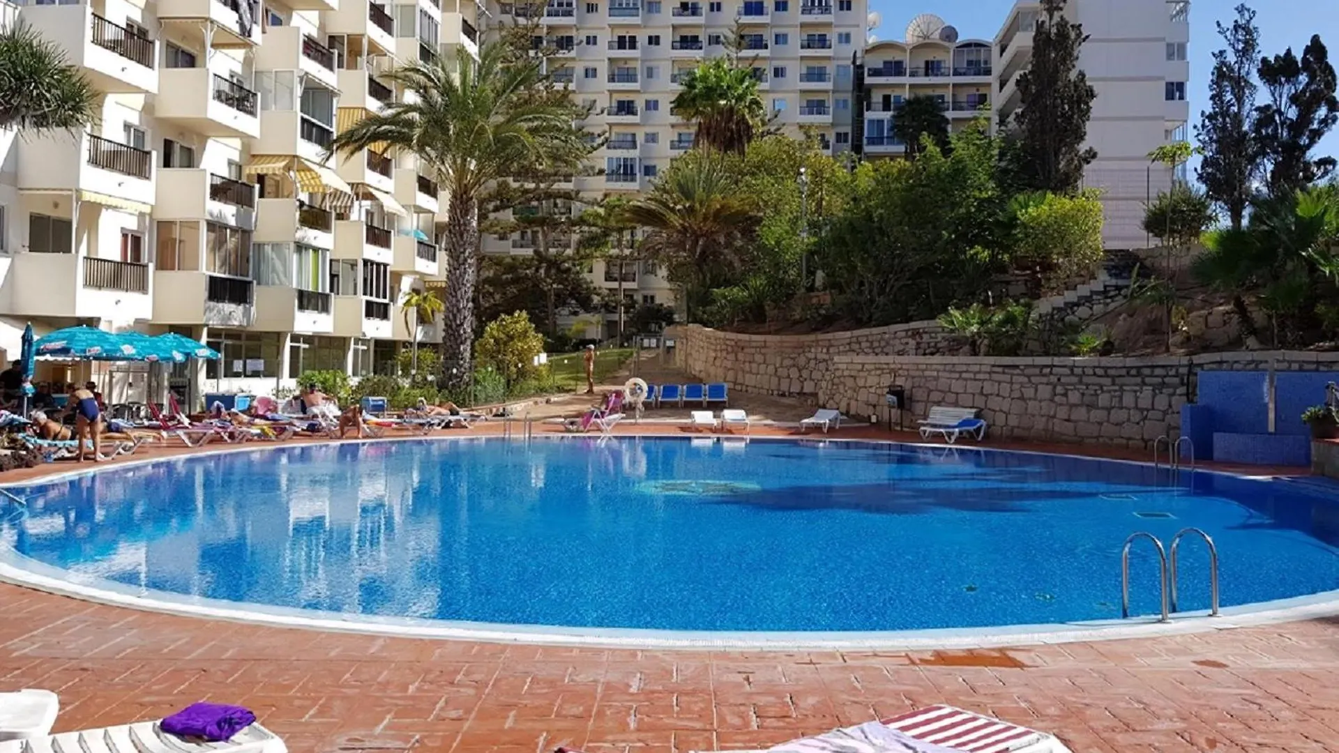 El Dorado Parking Wifi Y Piscina En El Complejo Apartment Playa de las Americas  Playa de las Americas (Tenerife)